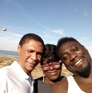 Meet your Posher, Ernestine